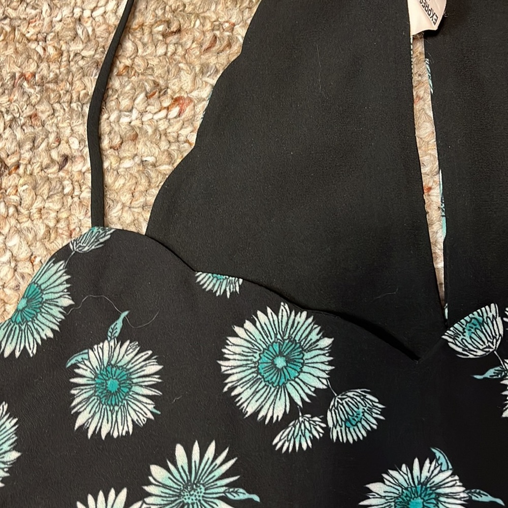 Express Reversible Tank Top - Picture 2 of 2